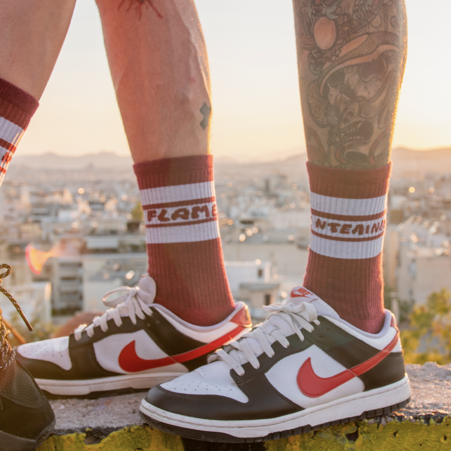 Ντελίνες x Flame Socks